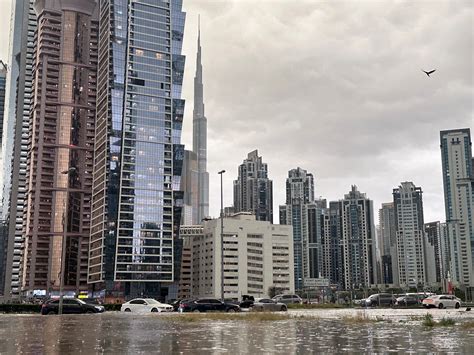 dubai weather floods